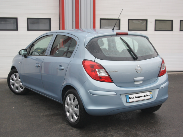 Opel Opel Corsa IV 1.2 Twinport Enjoy 5p